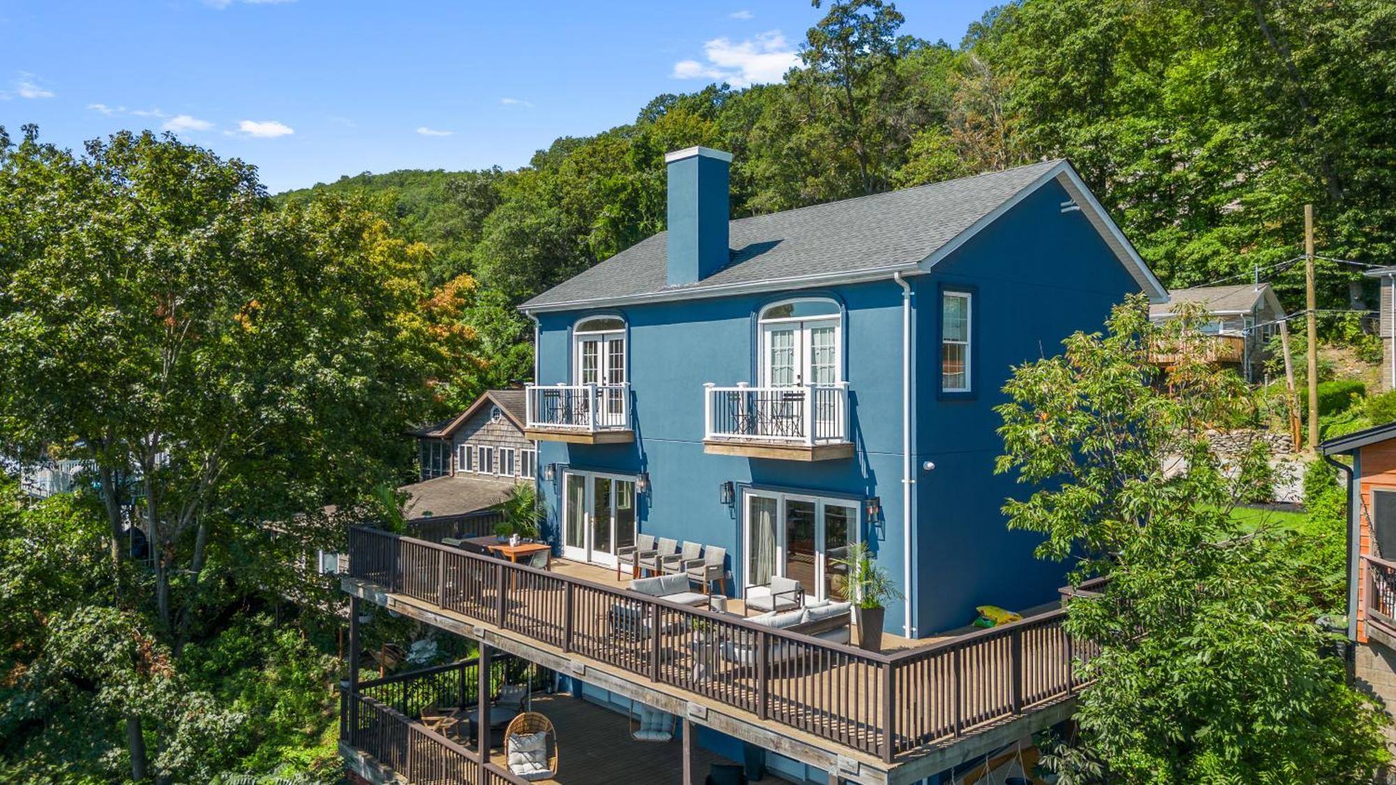 Lakeview House - Hot Tub - Firepit - Stunning Views - Spacious Deck - Cozy Living Room - Bar Greenwood Lake Esterno foto